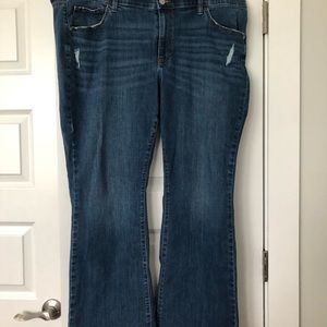 Woman’s stretch jeans